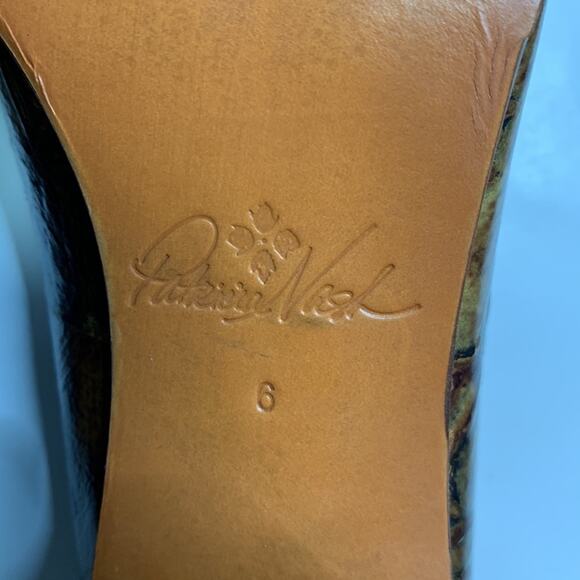 Patricia Nash Anita Block Heel Leather Pumps Bark Leaves Brown Shoes S-106 Sz 6 - Picture 10 of 10